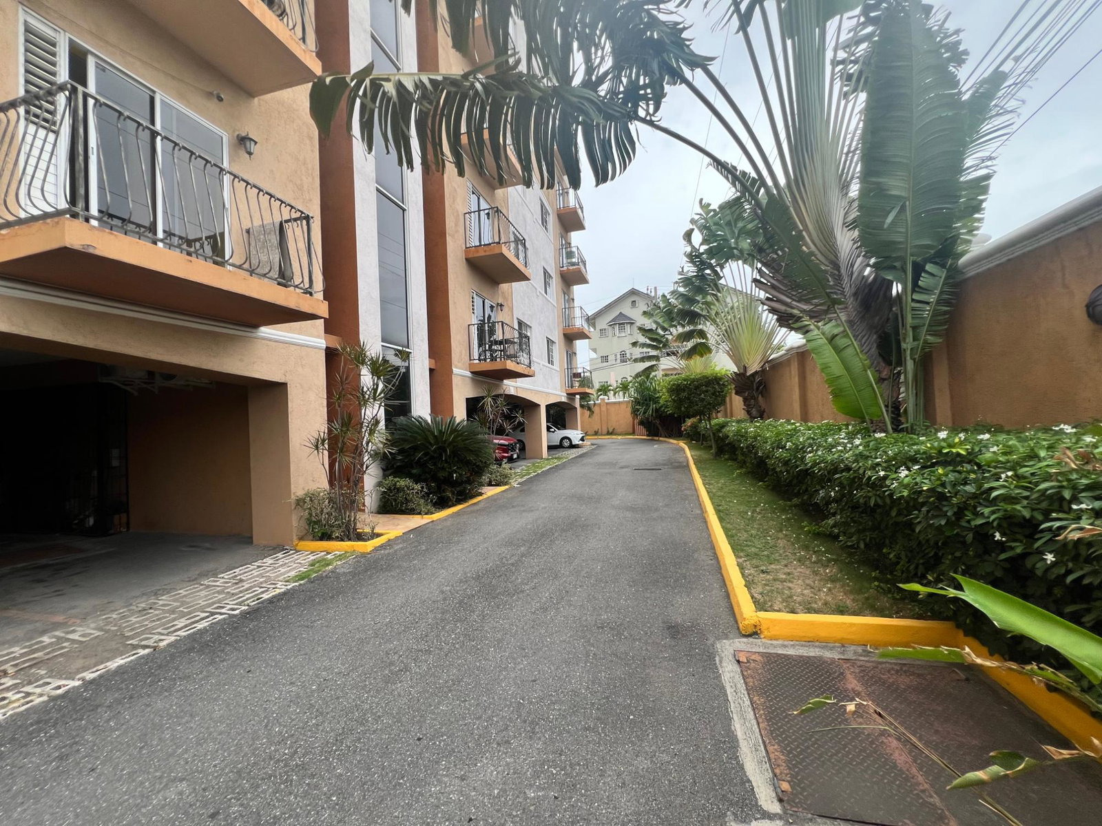 Charming-2-Bedroom-Apartment-for-Rent-in-New-Kingston First image of 21-20 Kensington Crescent in Kingston 5, St. Andrew, Jamaica - property is For Rent