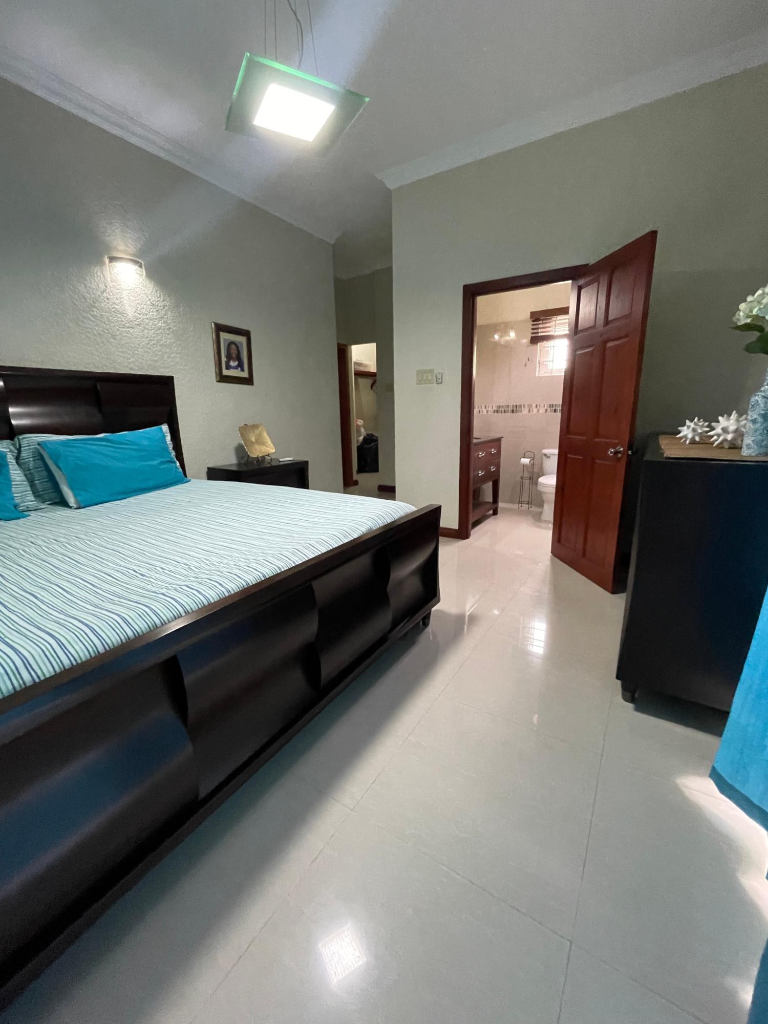 Thirteenth image of 37 Merivale Avenue in Kingston 8, St. Andrew, Jamaica - property is For Rent