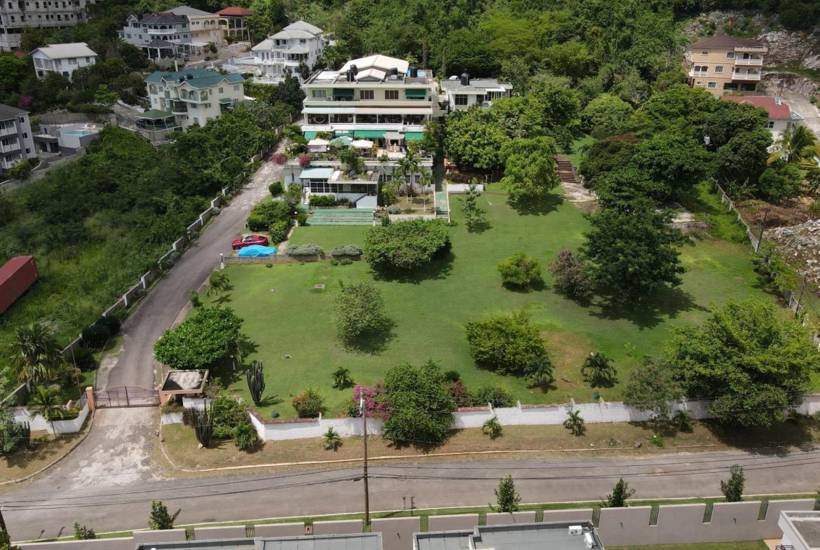 First image of 402-9 Mayfair Avenue in Red Hills, St. Andrew, Jamaica - property is For Rent