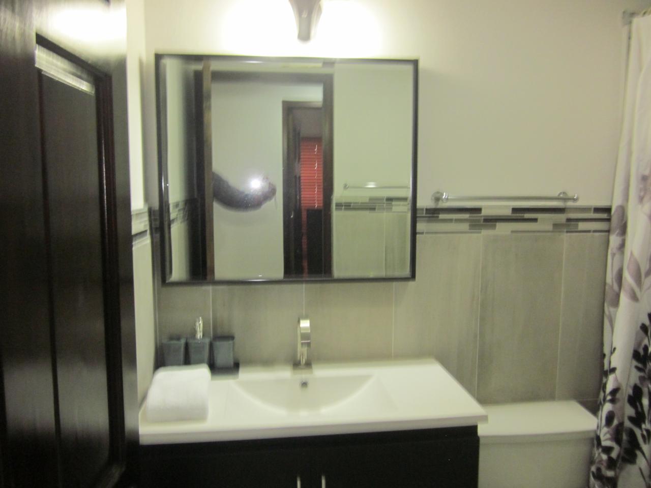 Charming-2-Bedroom-Apartment-for-Rent-in-St.-Andrew-Jamaica Sixth image of 36d-44 Trafalgar Road in Kingston 10, St. Andrew, Jamaica - property is For Rent