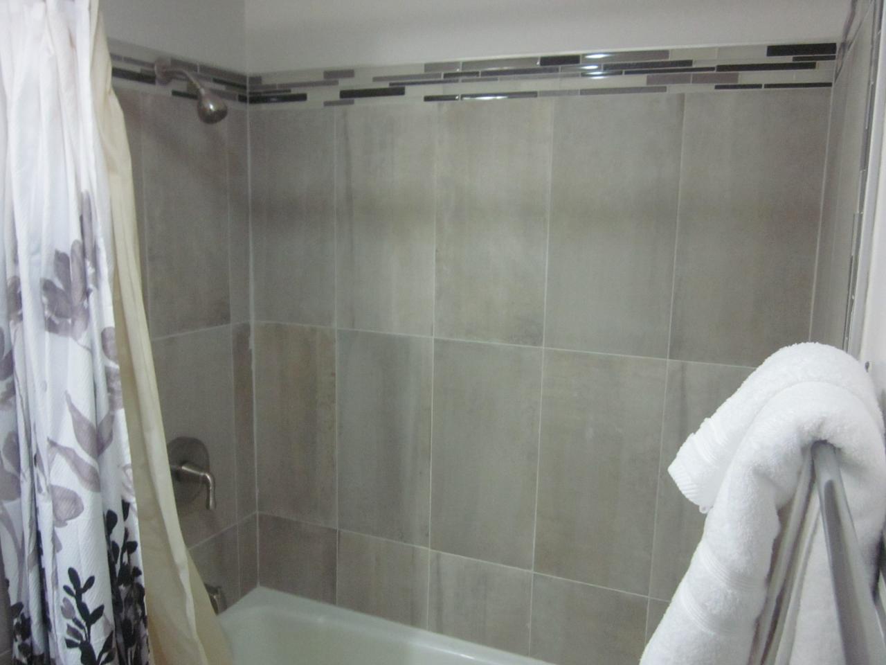 Charming-2-Bedroom-Apartment-for-Rent-in-St.-Andrew-Jamaica Seventh image of 36d-44 Trafalgar Road in Kingston 10, St. Andrew, Jamaica - property is For Rent