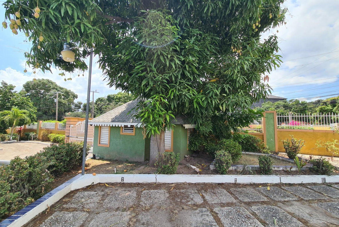 Third image of 15-9 Darlington Avenue in Kingston 8, St. Andrew, Jamaica - property is For Sale