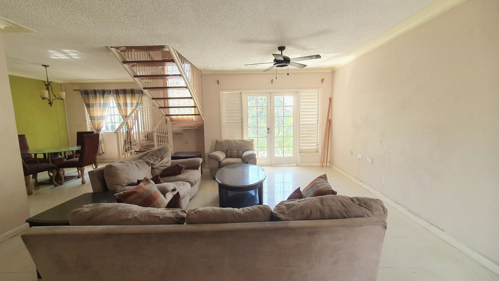 Charming-2-Bedroom-Apartment-for-Sale-in-Kingston-Jamaica Fifth image of 35b Upper Waterloo Road in Kingston 8, St. Andrew, Jamaica - property is For Sale