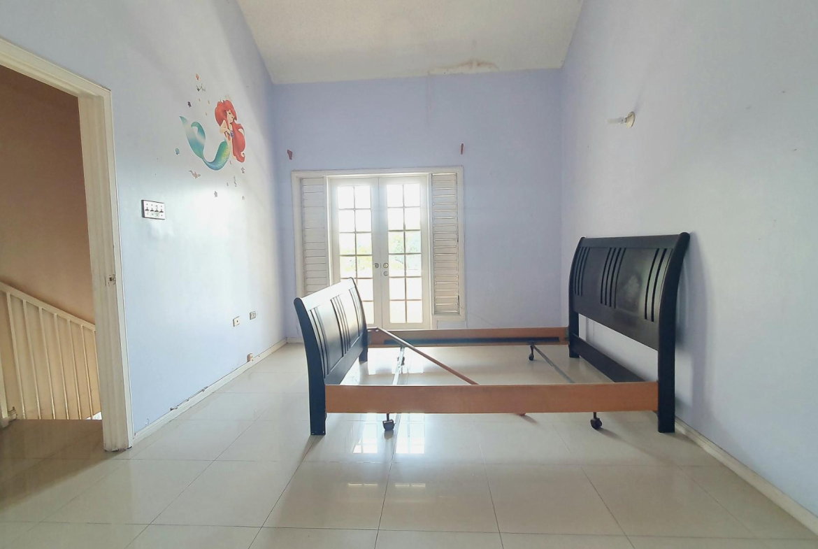 Tenth image of 35b Upper Waterloo Road in Kingston 8, St. Andrew, Jamaica - property is For Sale