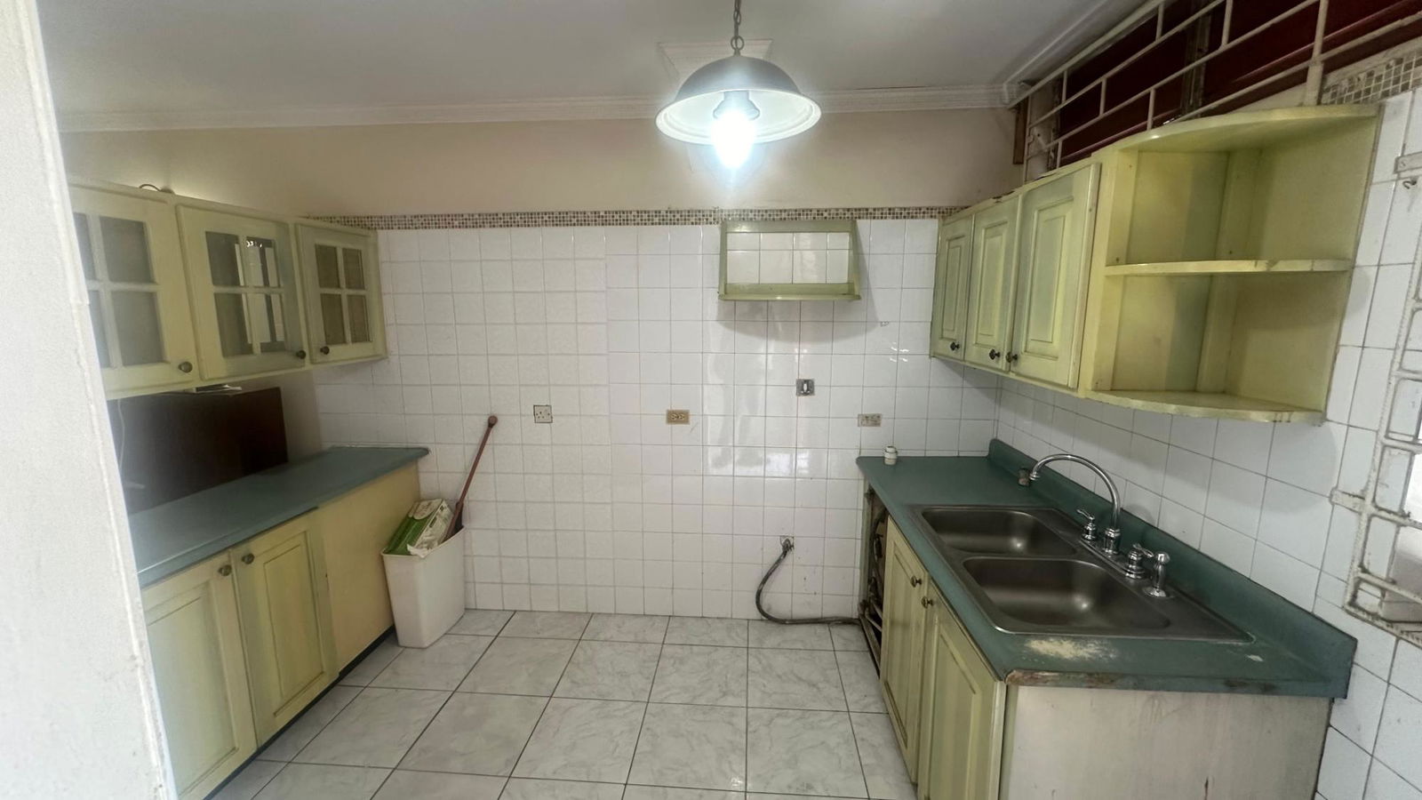 Charming-2-Bedroom-Apartment-for-Sale-in-St.-Andrew-Jamaica Eleventh image of 14-8 Upper Musgrave Avenue in Kingston 10, St. Andrew, Jamaica - property is For Sale