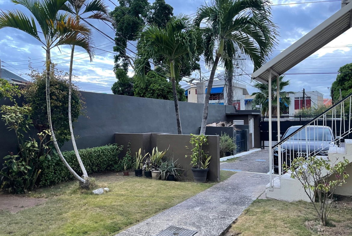 Thirteenth image of 14-8 Upper Musgrave Avenue in Kingston 10, St. Andrew, Jamaica - property is For Sale