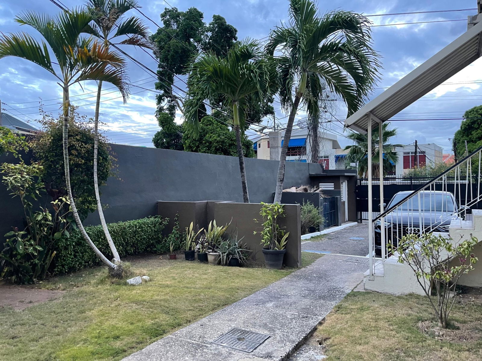 Charming-2-Bedroom-Apartment-for-Sale-in-St.-Andrew-Jamaica Thirteenth image of 14-8 Upper Musgrave Avenue in Kingston 10, St. Andrew, Jamaica - property is For Sale