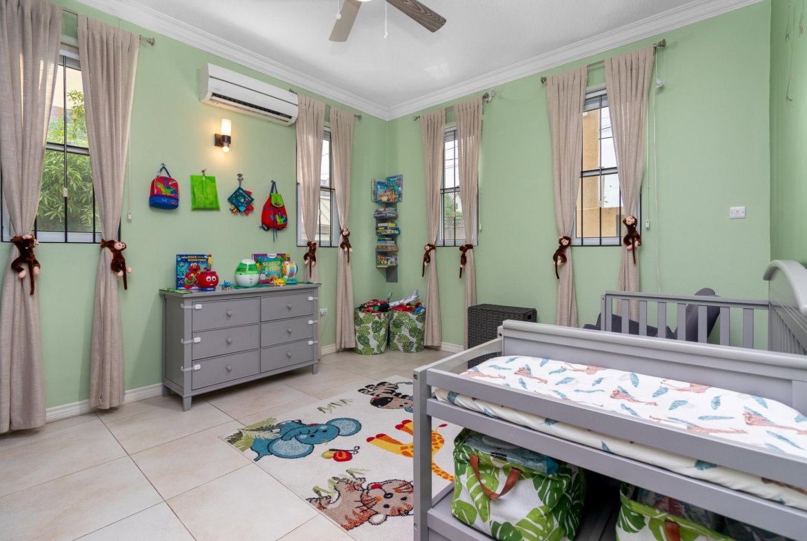 Seventh image of Sandhurst Crescent in Kingston 6, St. Andrew, Jamaica - property is For Sale