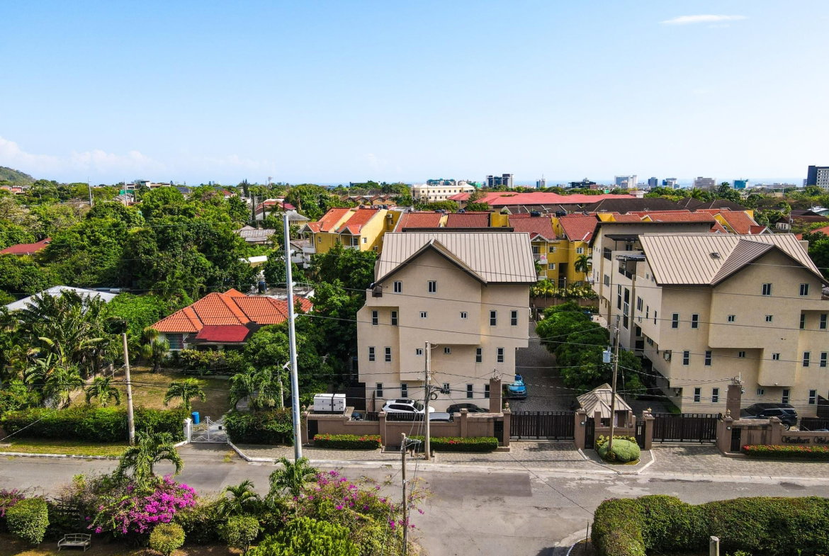 Ninth image of Sandhurst Crescent in Kingston 6, St. Andrew, Jamaica - property is For Sale