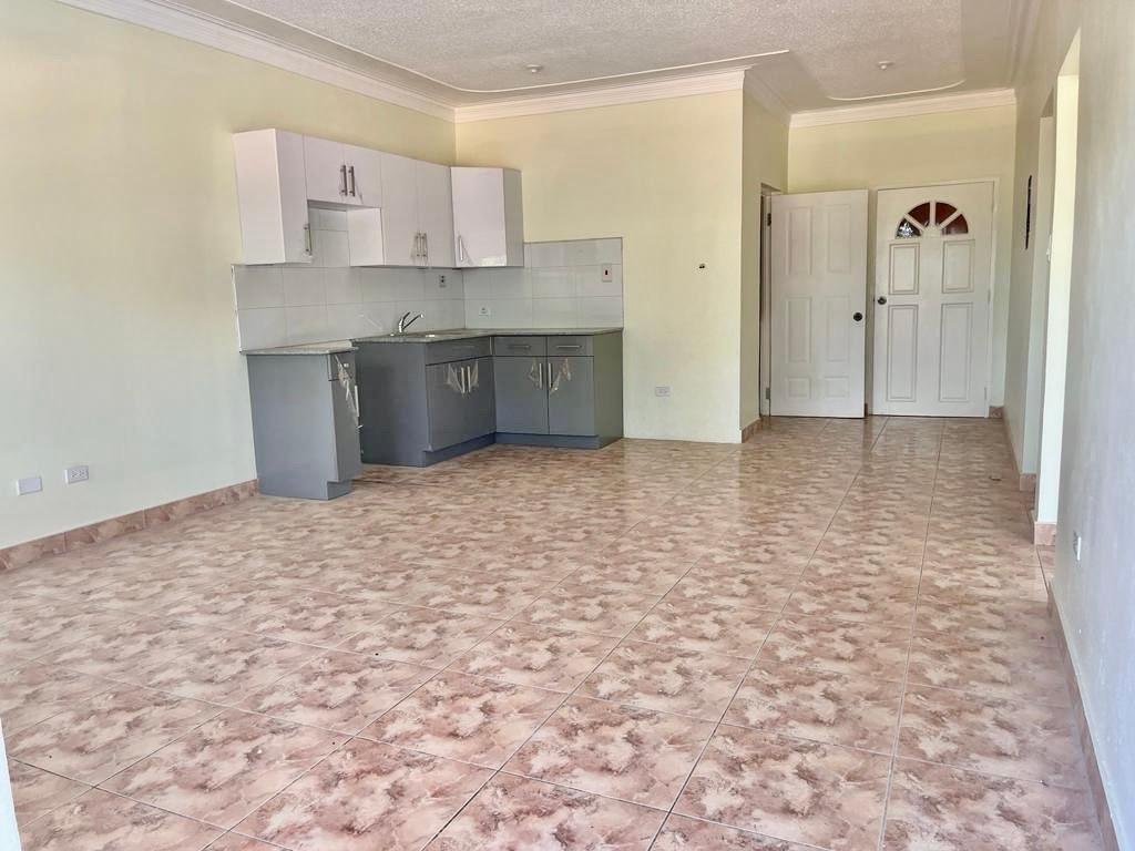 Seventh image of 10- Guy's Hill Main Road in GUYS HILL, St. Catherine, Jamaica - property is For Sale