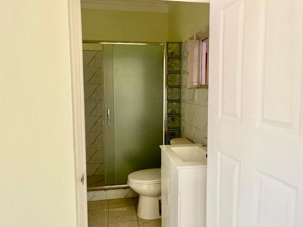 Eleventh image of 10- Guy's Hill Main Road in GUYS HILL, St. Catherine, Jamaica - property is For Sale