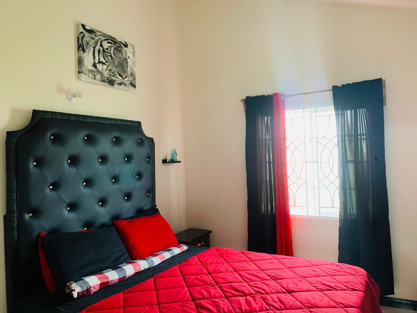 Charming-2-Bedroom-Bungalow-for-Rent-in-Camelot-Village-Jamaica Tenth image of 156 Camelot Village in Discovery Bay, St. Ann, Jamaica - property is For Rent