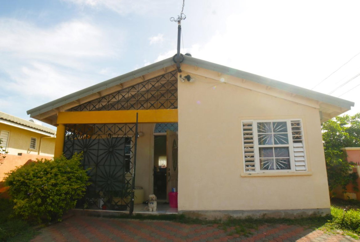 Fifth image of Hellshire Greater Portmore in Greater Portmore, St. Catherine, Jamaica - property is For Sale