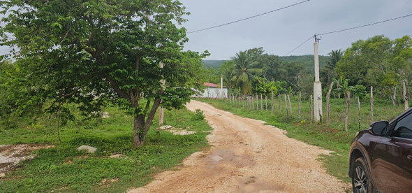 Seventh image of Park, Santa Cruz in Santa Cruz, St. Elizabeth, Jamaica - property is For Sale