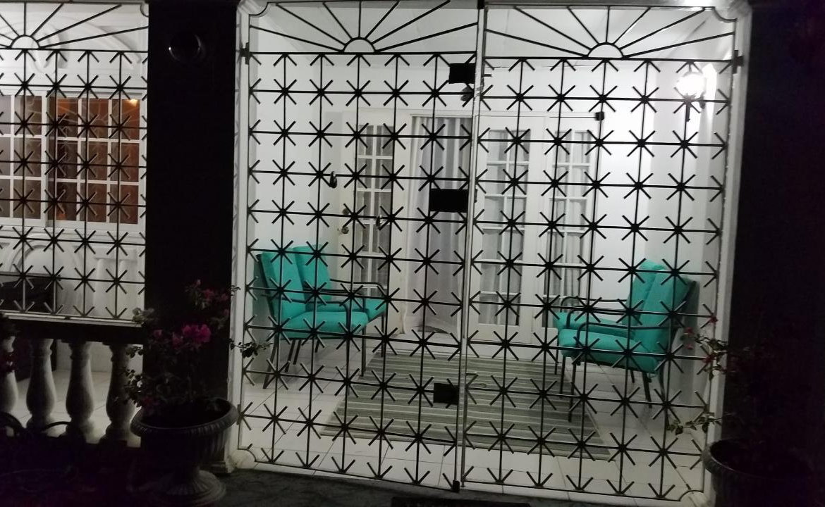 Second image of 18-44 Place 7 West Aintree in Greater Portmore, St. Catherine, Jamaica - property is For Rent