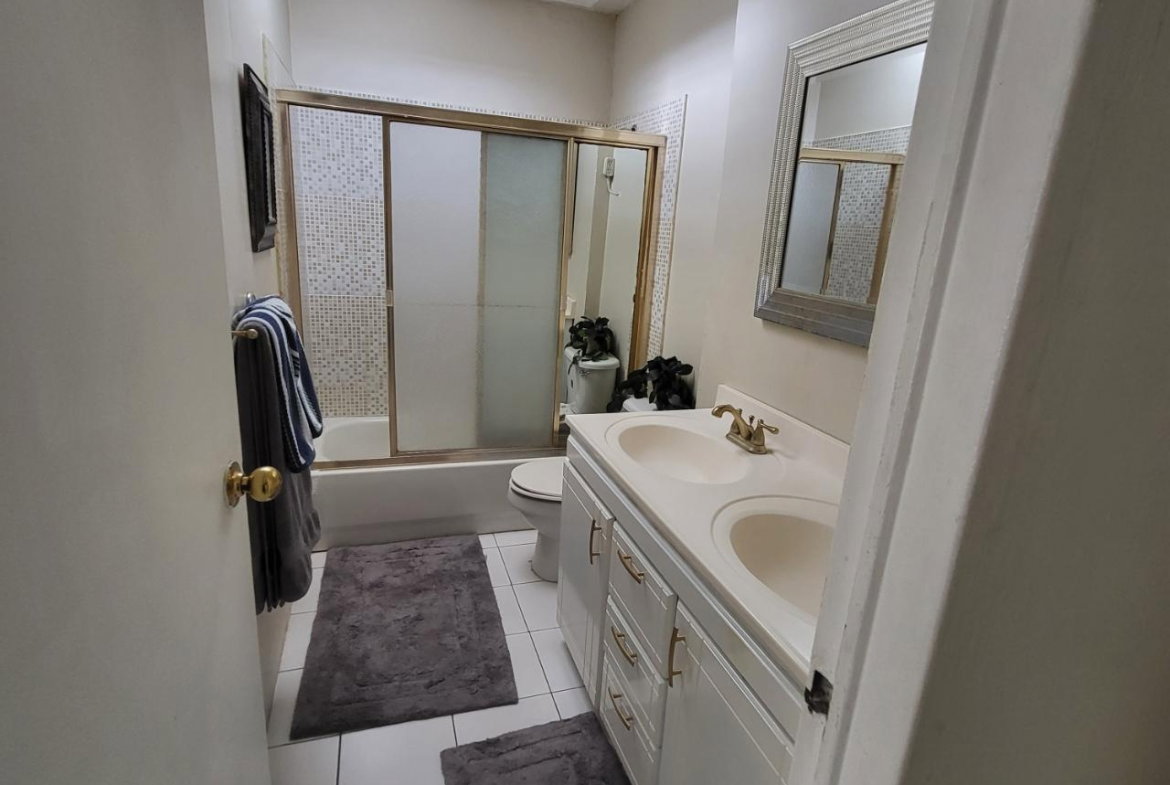 Thirteenth image of 18-44 Place 7 West Aintree in Greater Portmore, St. Catherine, Jamaica - property is For Rent