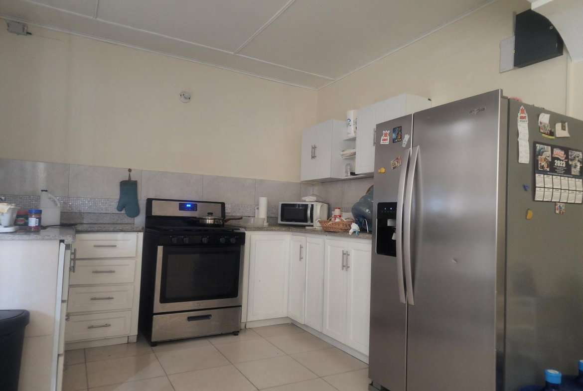 Second image of 10 Foster Davis Drive in Kingston 6, St. Andrew, Jamaica - property is For Rent
