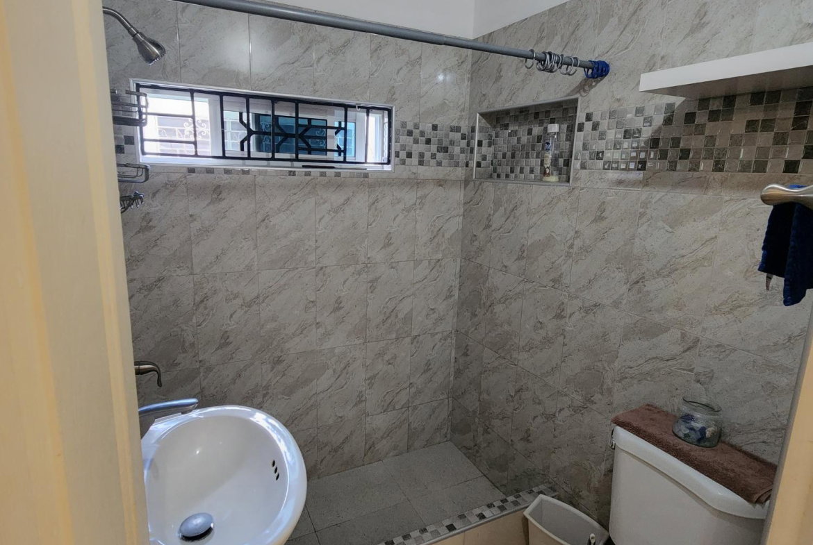 Seventeenth image of 10 Foster Davis Drive in Kingston 6, St. Andrew, Jamaica - property is For Rent