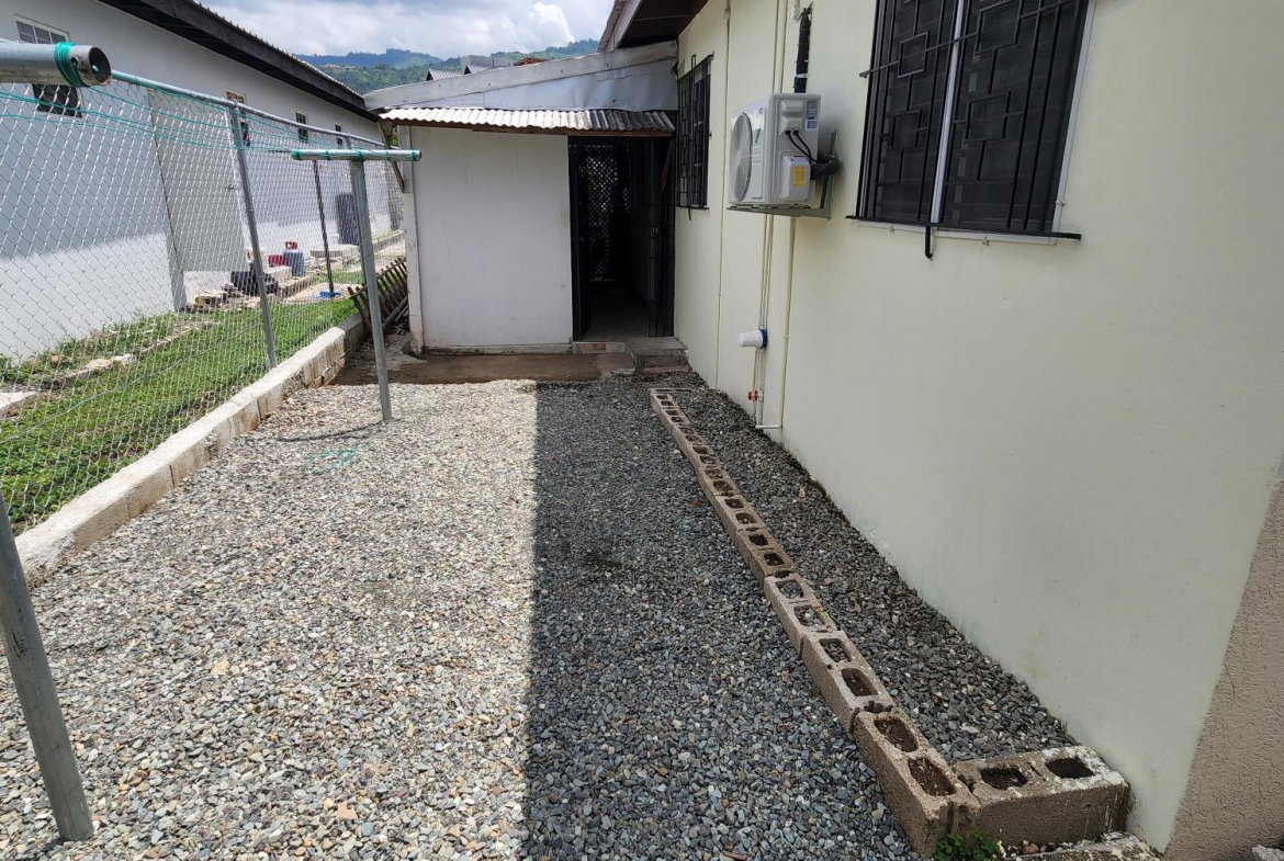 Thirtieth image of 10 Foster Davis Drive in Kingston 6, St. Andrew, Jamaica - property is For Rent