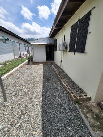 Sixth image of 10 Foster Davis Drive in Kingston 6, St. Andrew, Jamaica - property is For Rent