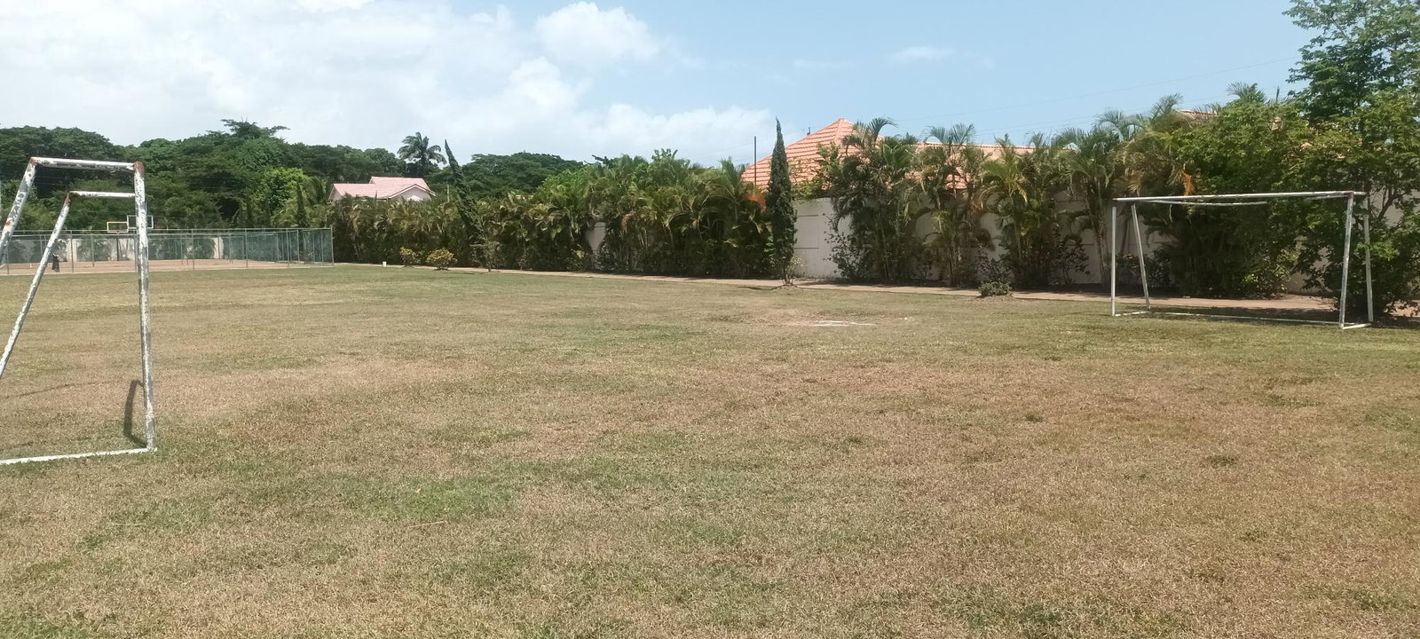 Fourth image of 124 Fred Couples Close, Cayma in Caymanas Estates, St. Catherine, Jamaica - property is For Rent
