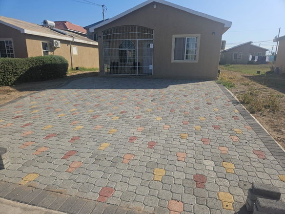 First image of 460 Phoenix Park Village in Dunbeholding, St. Catherine, Jamaica - property is For Rent