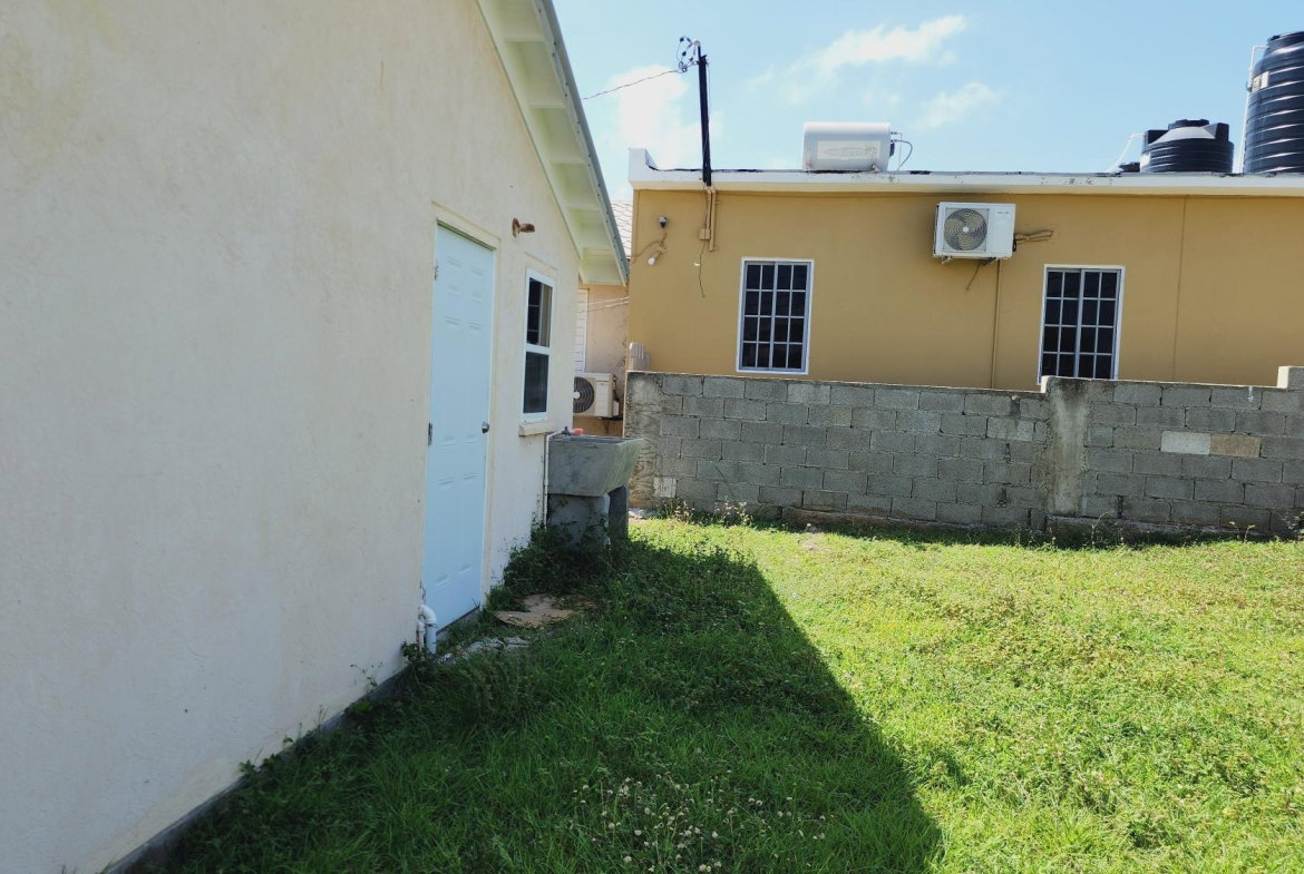 Nineteenth image of 2 Slate Close, Hellshire in Hellshire Heights, St. Catherine, Jamaica - property is For Rent