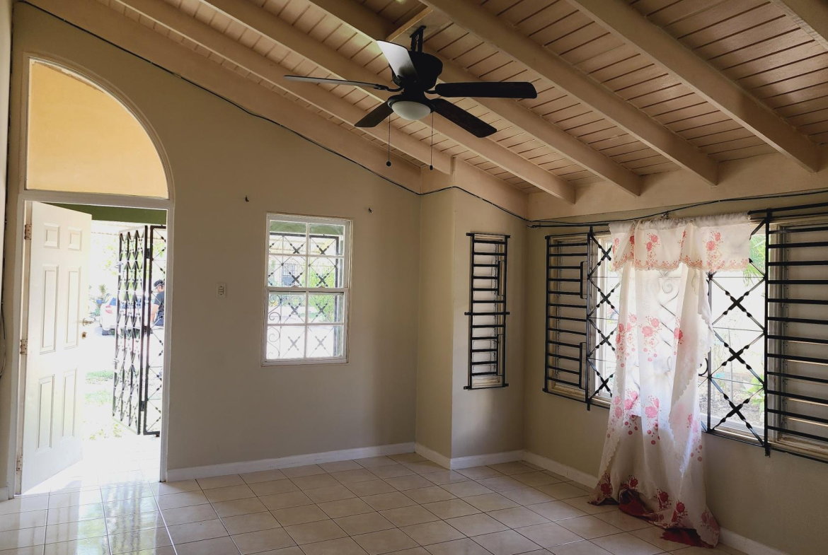 Fifth image of 2 Slate Close, Hellshire in Hellshire Heights, St. Catherine, Jamaica - property is For Rent
