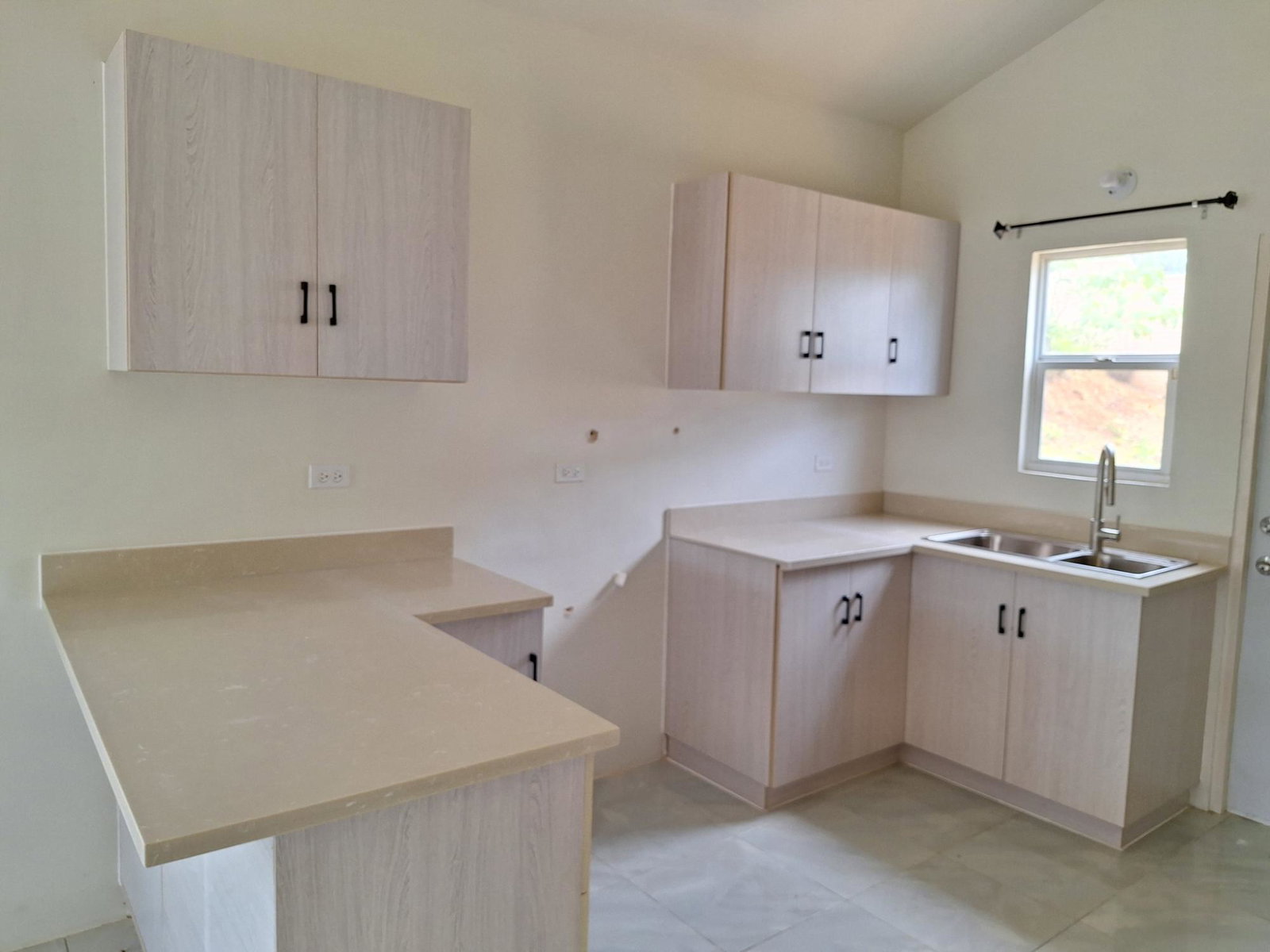 Charming-2-Bedroom-Home-for-Sale-in-Camelot-Village-Discovery-Bay Eighth image of 24 Pelican dr Camelot Villla in Discovery Bay, St. Ann, Jamaica - property is For Sale