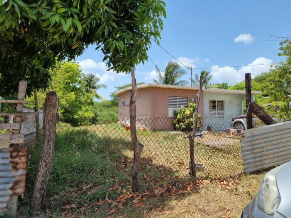First image of 27 Saturn Close in Hayes, Clarendon, Jamaica - property is For Sale