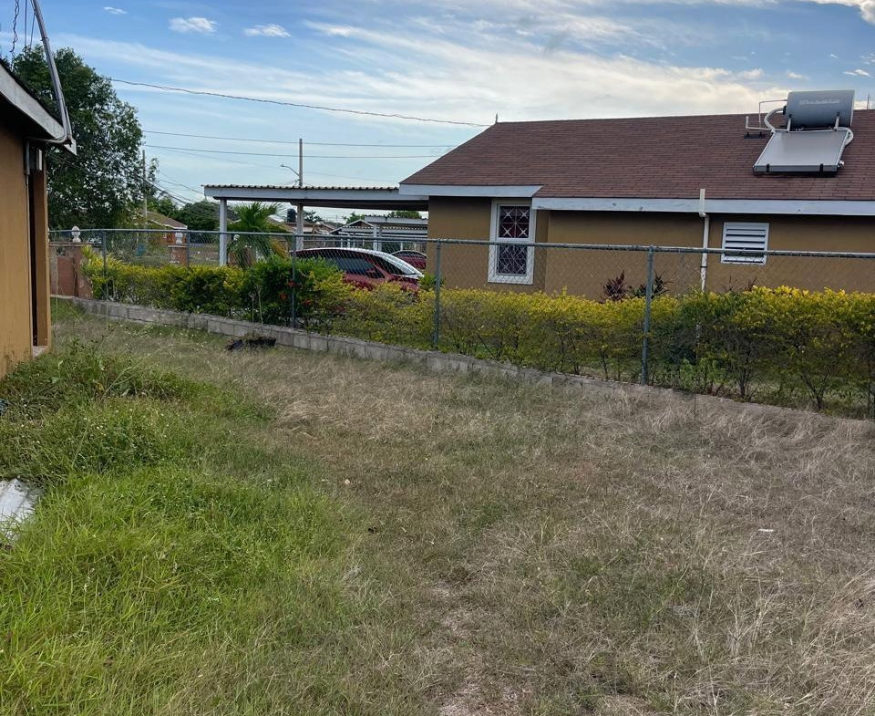 Seventh image of 346 Drift Circle in Old Harbour, St. Catherine, Jamaica - property is For Sale