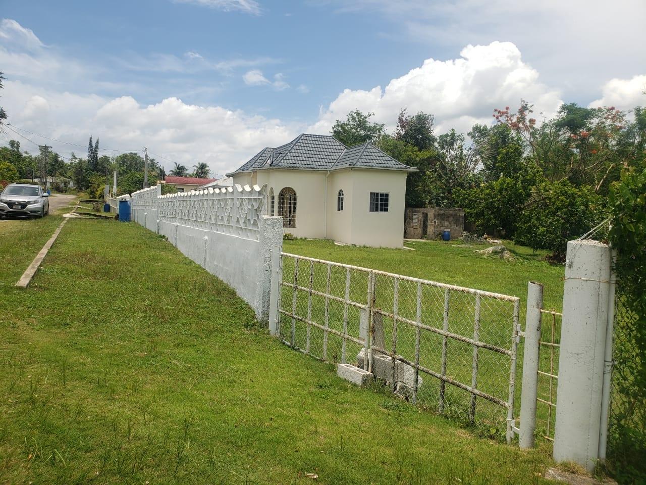 Charming-2-Bedroom-Home-for-Sale-in-Glencoe-Santa-Cruz Fourth image of 65 Orchid Close in Santa Cruz, St. Elizabeth, Jamaica - property is For Sale