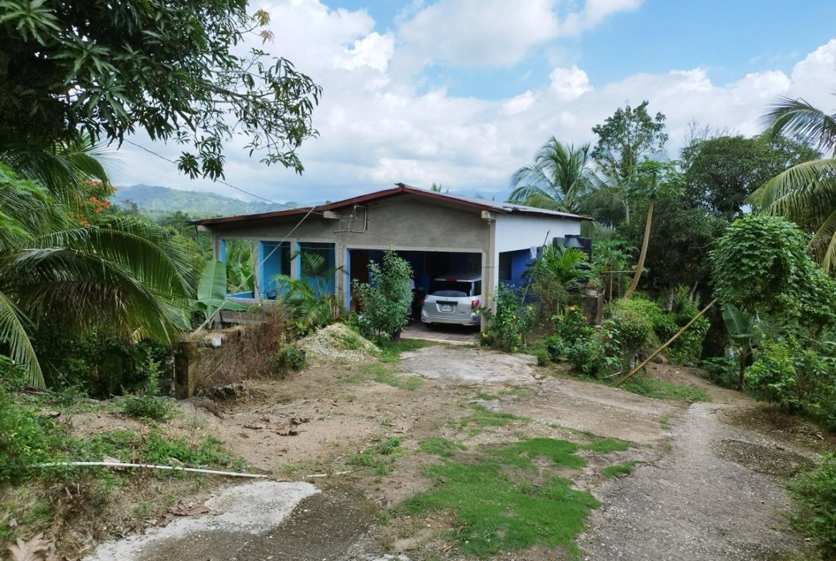 Sixth image of Sandy Hill, Glengoffe in Bog Walk, St. Catherine, Jamaica - property is For Sale