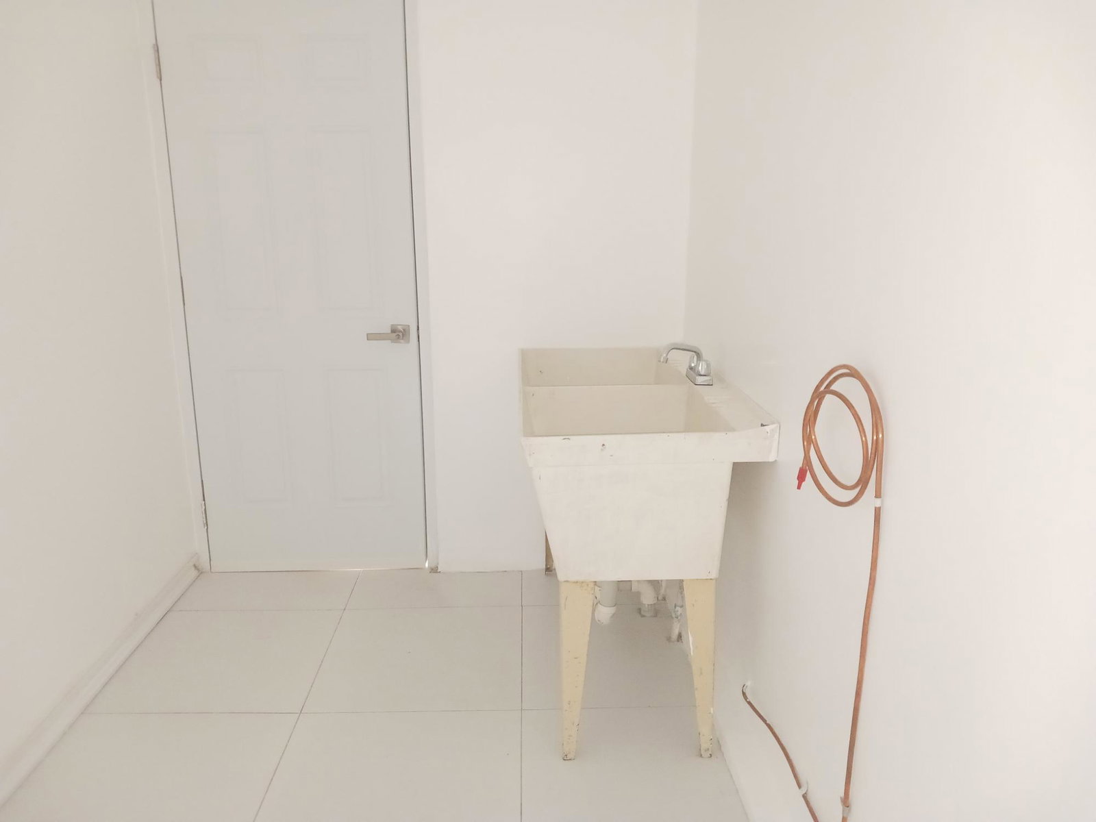 Ninth image of Unit#1-84 Carnival Close in Greater Portmore, St. Catherine, Jamaica - property is For Rent