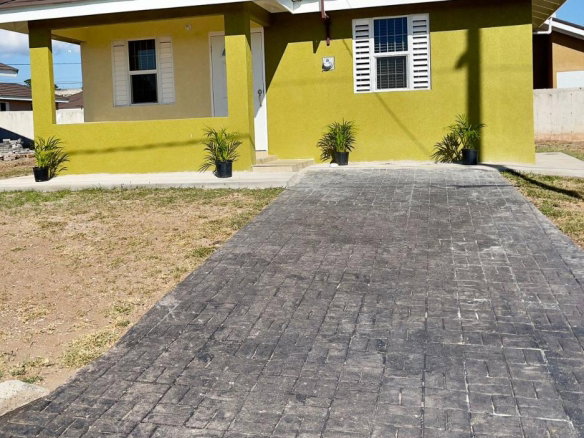 First image of Colbeck Manor in Old Harbour, St. Catherine, Jamaica - property is For Rent