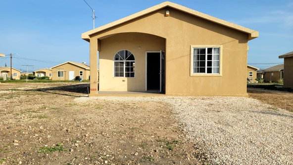 First image of 17 Portland Ridge Circle in Phoenix Park, St. Catherine, Jamaica - property is For Rent