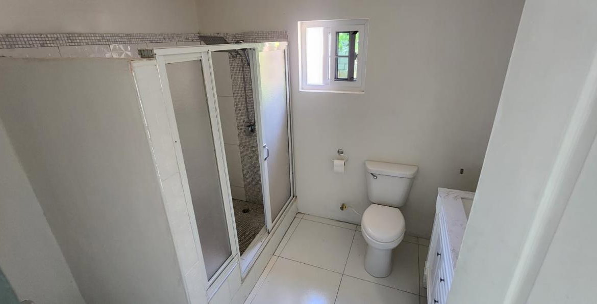 Ninth image of 334 Boulder Crescent, Hellshi in Hellshire Heights, St. Catherine, Jamaica - property is For Rent