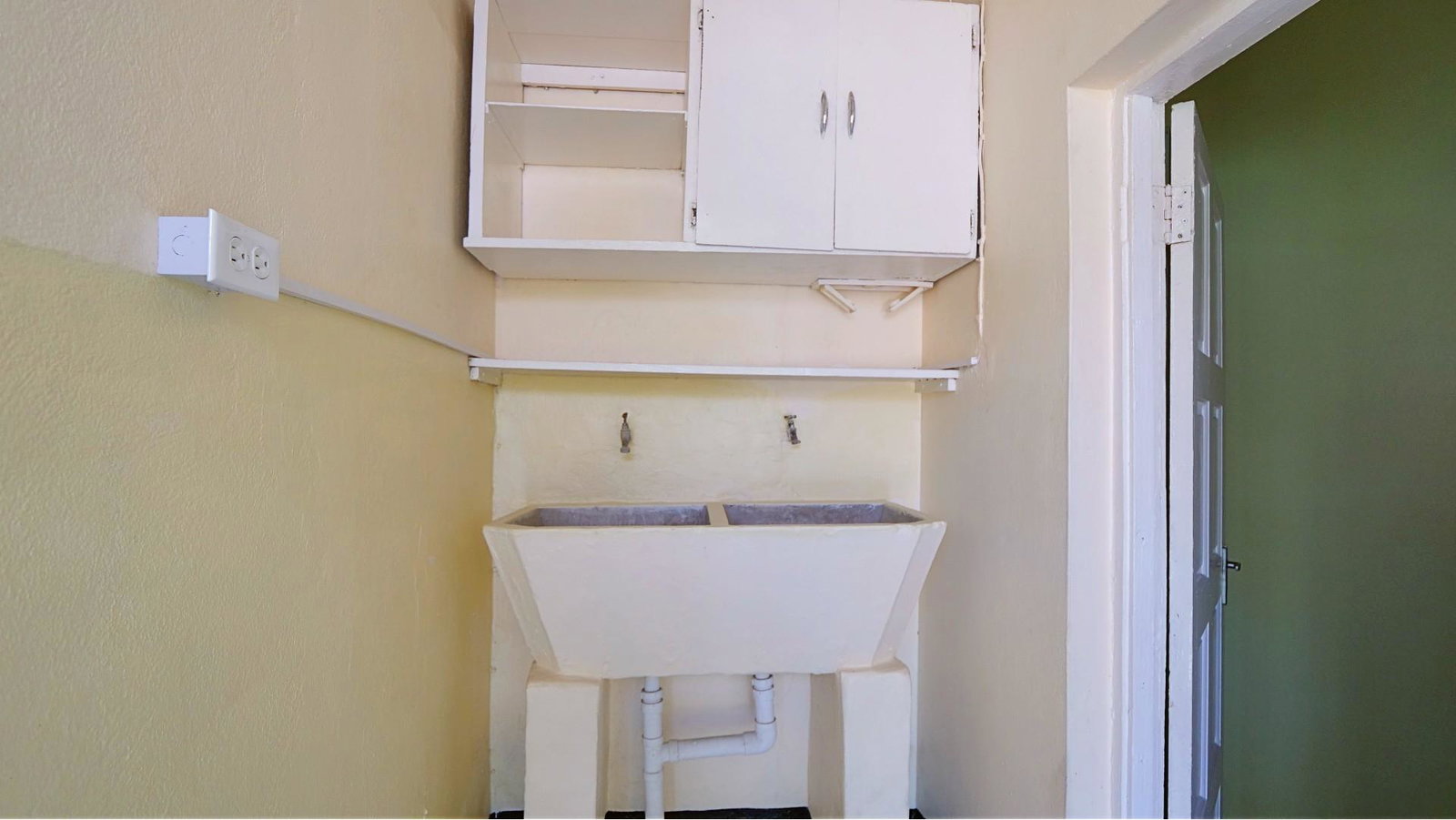Fifteenth image of 11 Dupont Avenue Kingston 20 in Kingston 20, St. Andrew, Jamaica - property is For Rent