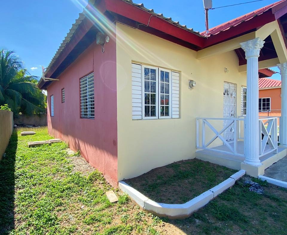 Second image of 147 Renee Avenue, Morris Mead in Greater Portmore, St. Catherine, Jamaica - property is For Rent