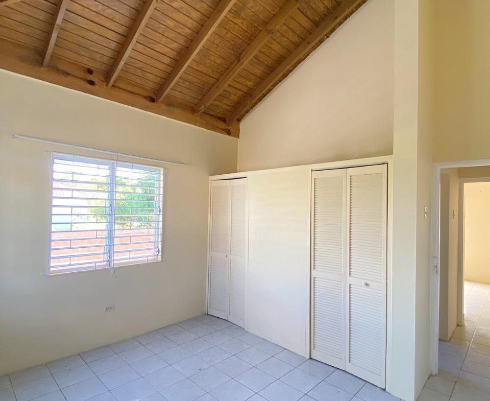 Ninth image of 147 Renee Avenue, Morris Mead in Greater Portmore, St. Catherine, Jamaica - property is For Rent