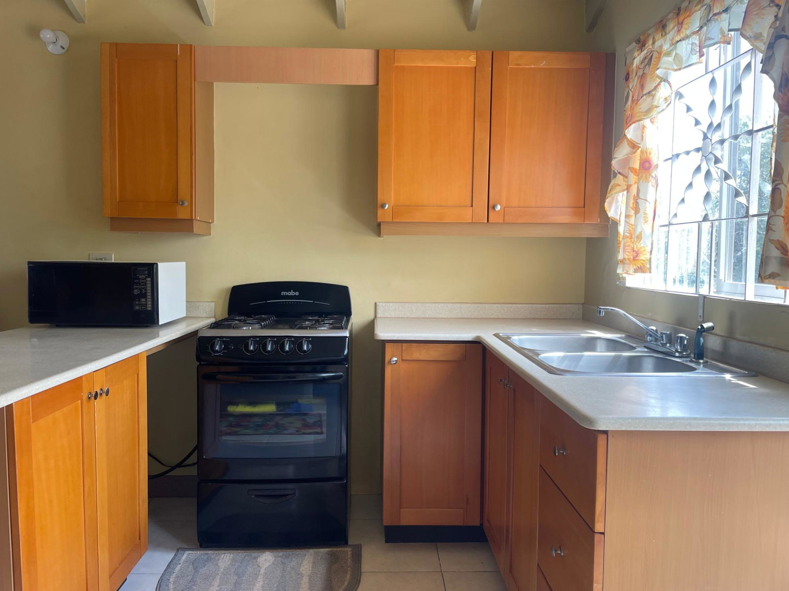 Eighth image of Coastal Ring in Old Harbour, St. Catherine, Jamaica - property is For Rent