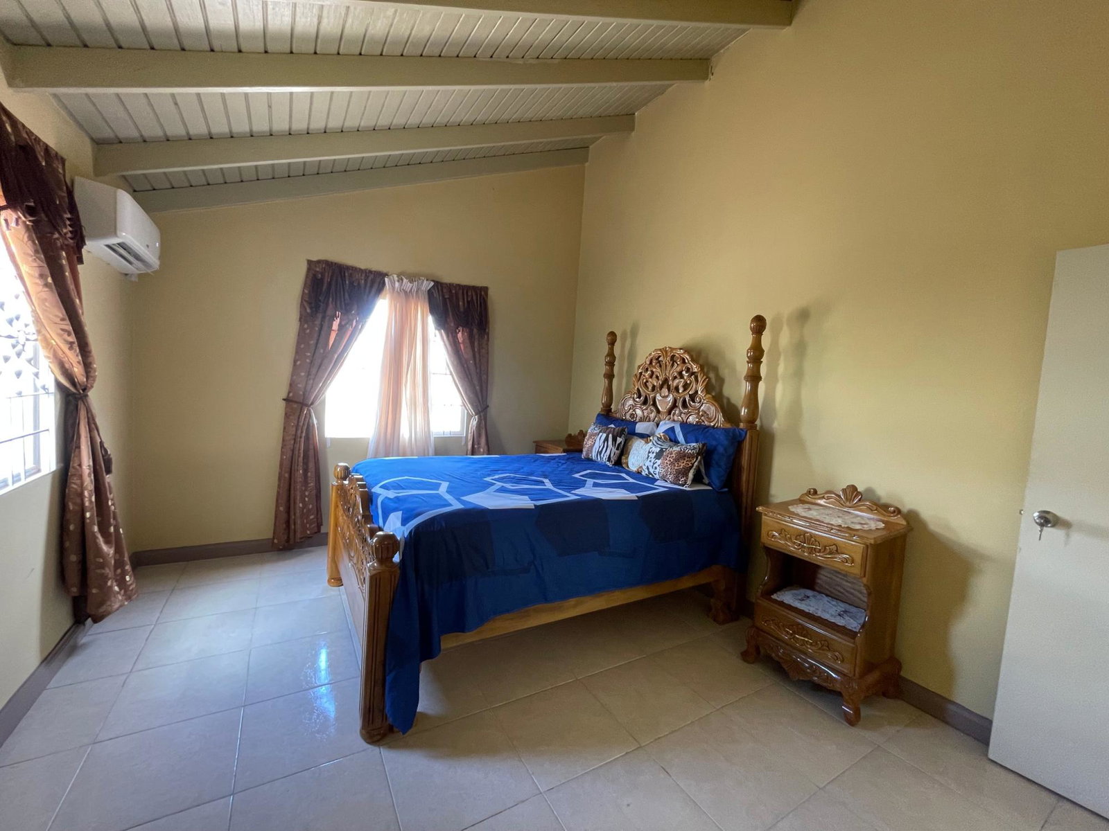 Eleventh image of Coastal Ring in Old Harbour, St. Catherine, Jamaica - property is For Rent