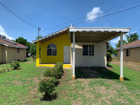 First image of 960-64 Lagoon Circle, New Harbou in New Harbour Village, St. Catherine, Jamaica - property is For Rent