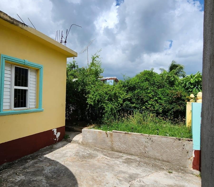Third image of 214 Oakwood Park Way in Bushy Park, St. Catherine, Jamaica - property is For Rent