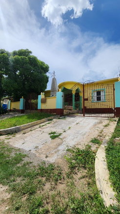 First image of 214 Oakwood Park Way in Bushy Park, St. Catherine, Jamaica - property is For Rent