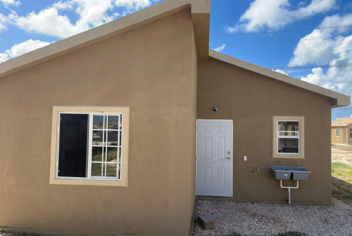 Eleventh image of Lot 86 Phoenix Park Village 2 in Phoenix Park, St. Catherine, Jamaica - property is For Rent