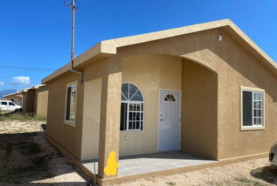 First image of Lot 86 Phoenix Park Village 2 in Phoenix Park, St. Catherine, Jamaica - property is For Rent
