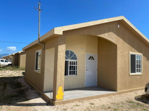 First image of Lot 86 Phoenix Park Village 2 in Phoenix Park, St. Catherine, Jamaica - property is For Rent