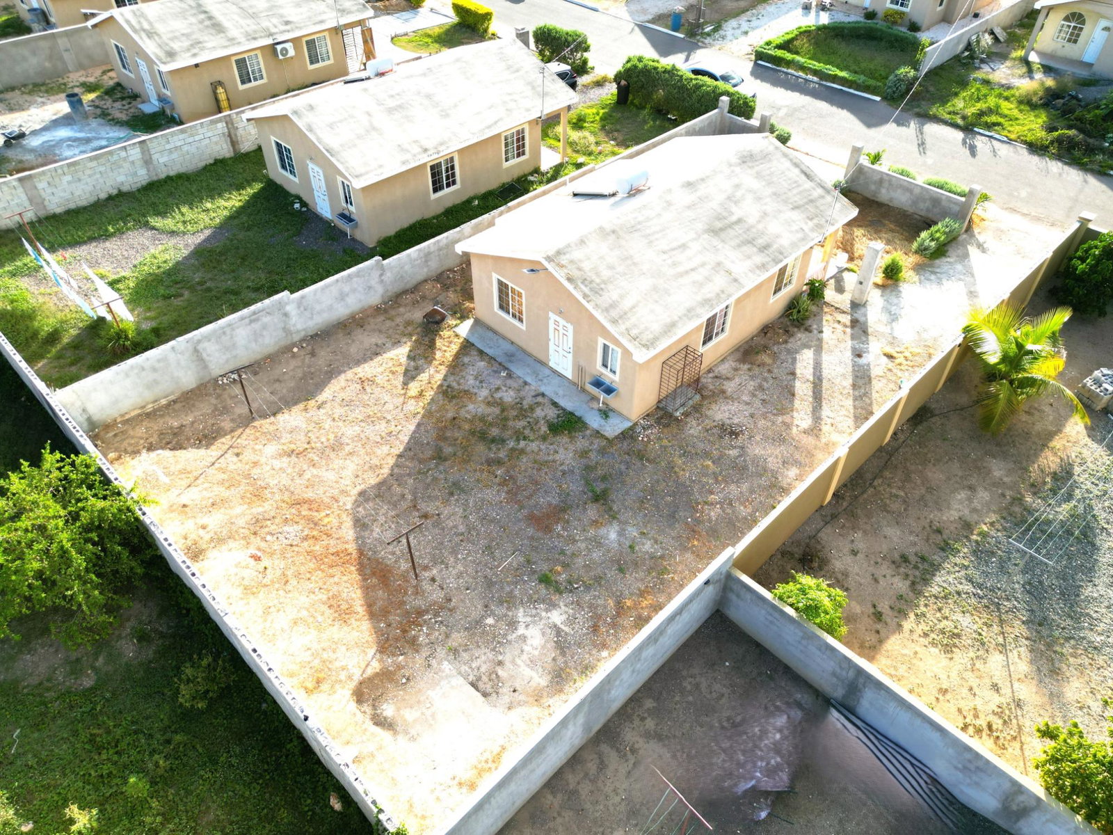 Eleventh image of 791 Phoenix Park Village in Greater Portmore, St. Catherine, Jamaica - property is For Rent