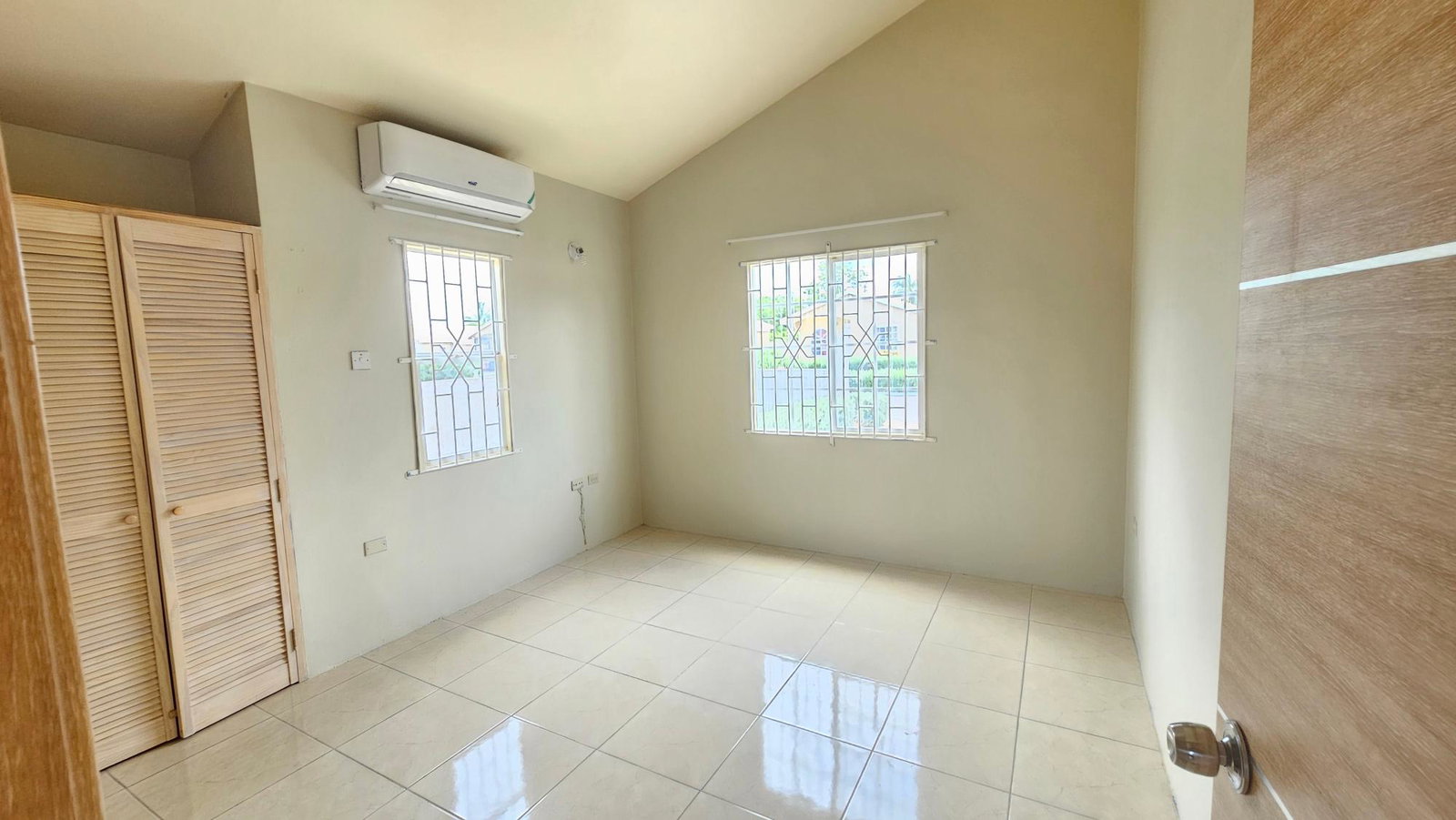 Seventh image of 791 Phoenix Park Village in Greater Portmore, St. Catherine, Jamaica - property is For Rent